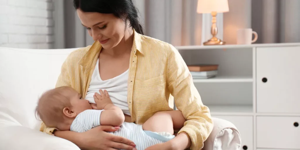 How Do You Transition From Breast Milk to Formula?
