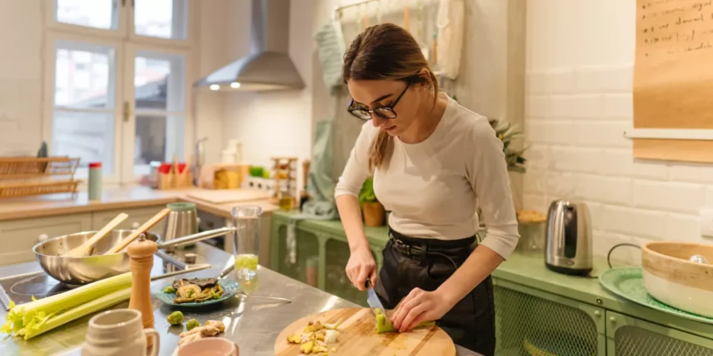 Easy and Healthy Meal Prep for Busy New Moms